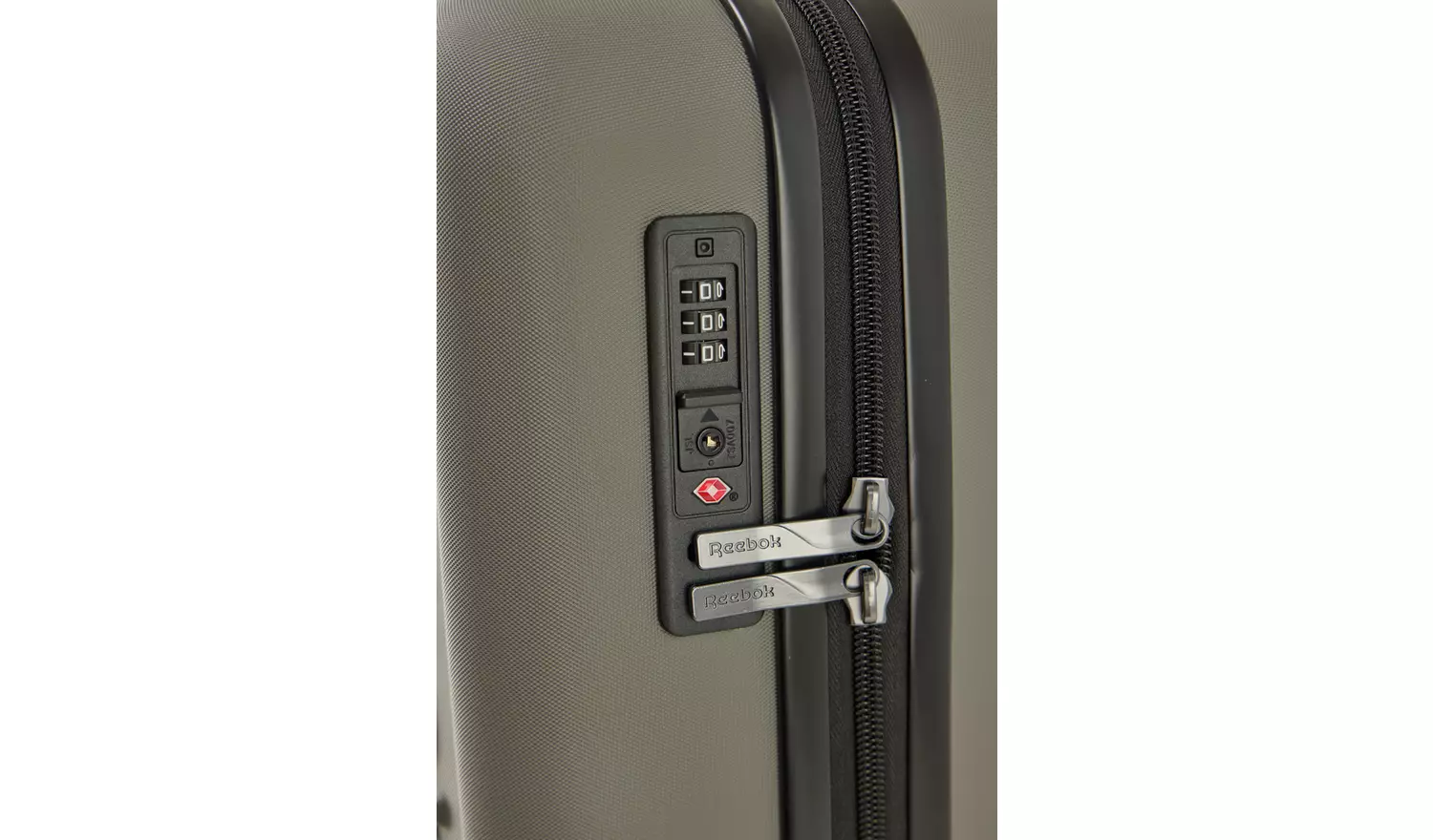 Reebok Ogle 8 Wheel Hard Cabin Underseat Trolley Case