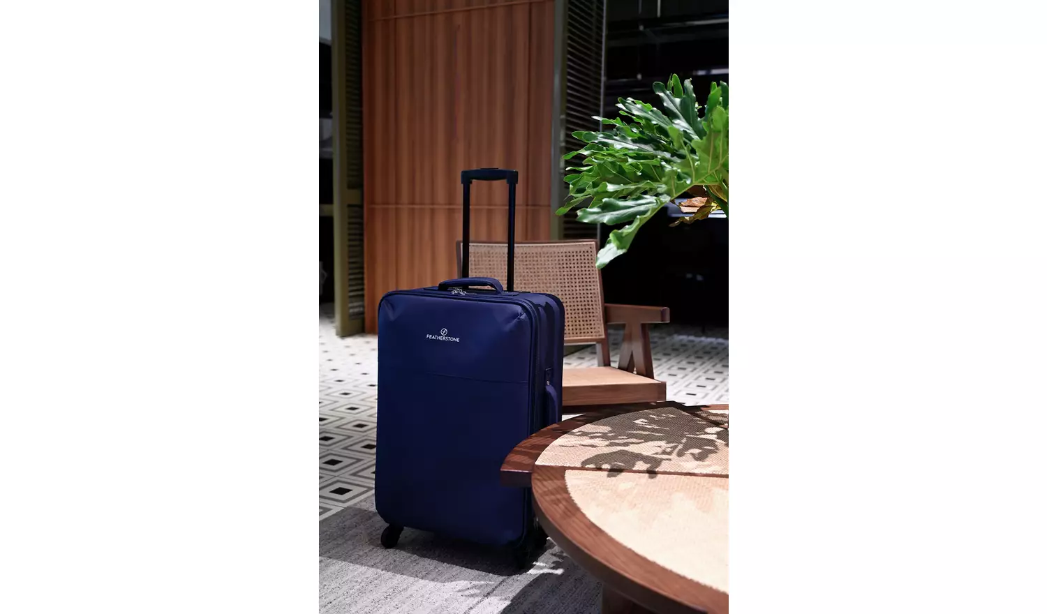 Featherstone 4 Wheel Soft Suitcase - Large, Navy