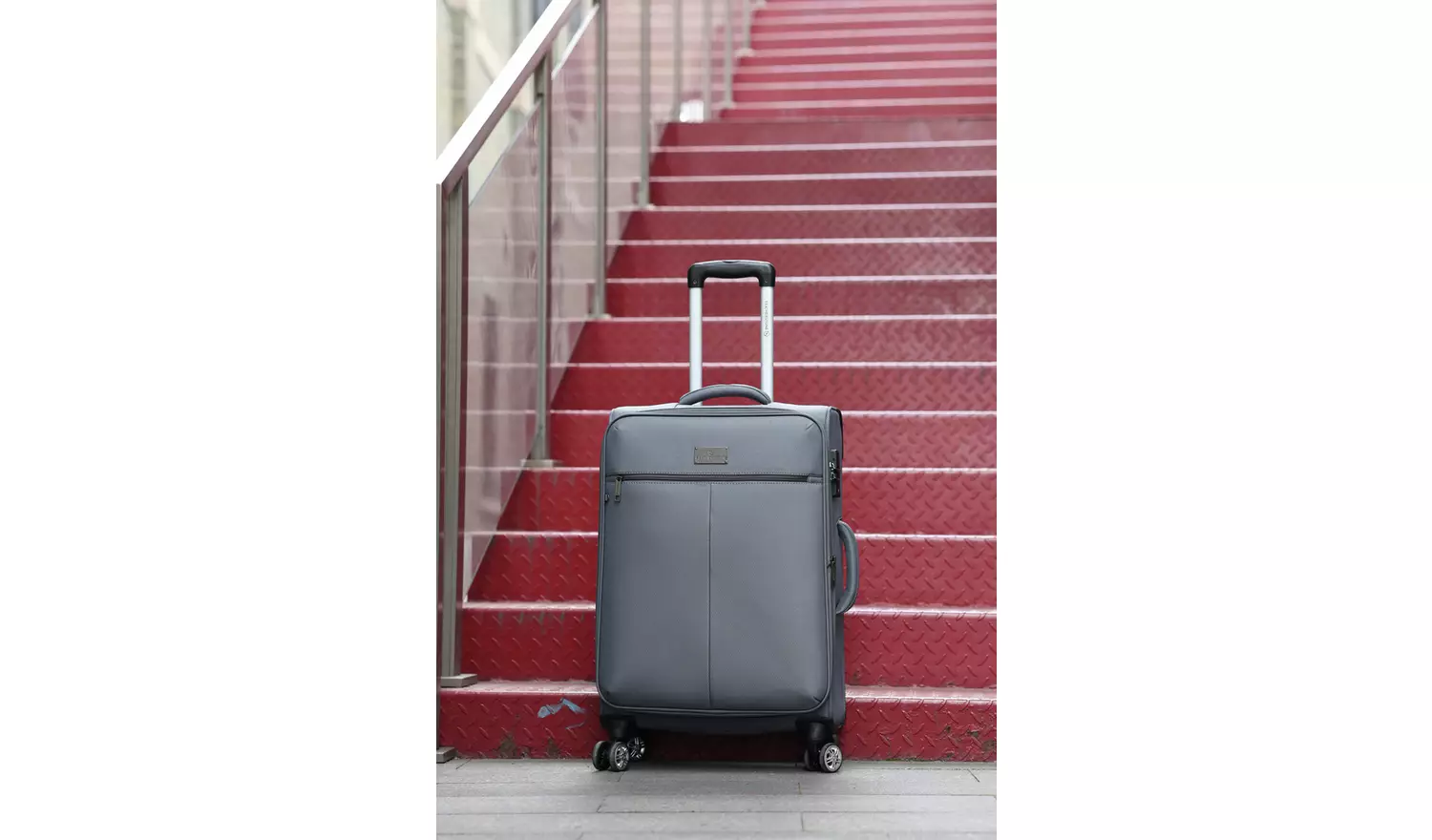 Featherstone 8 Wheel Soft Large Suitcase - Grey