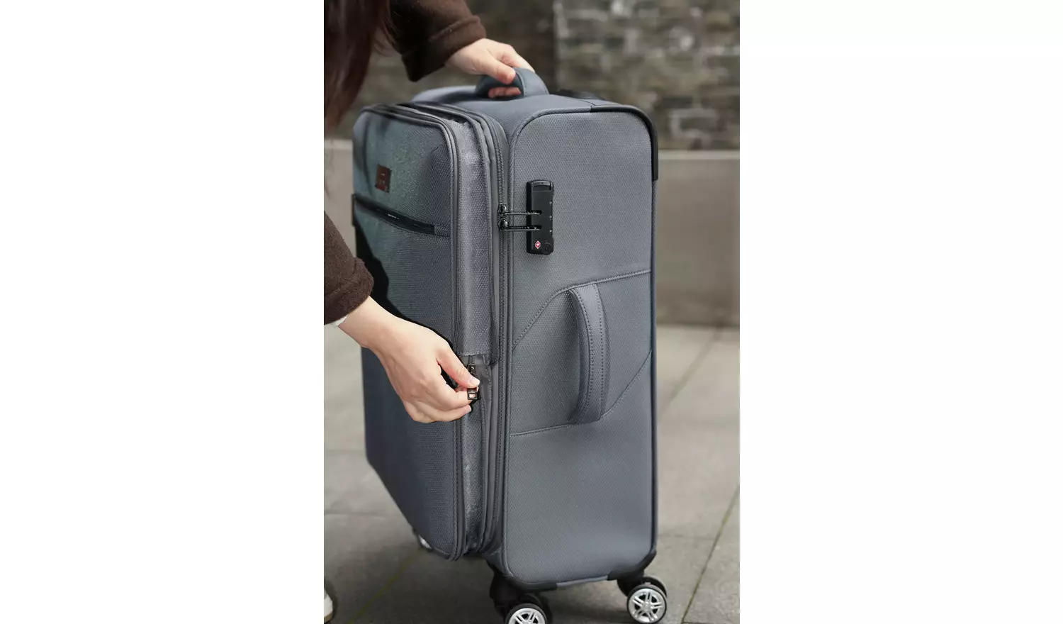 Featherstone 8 Wheel Soft Large Suitcase - Grey