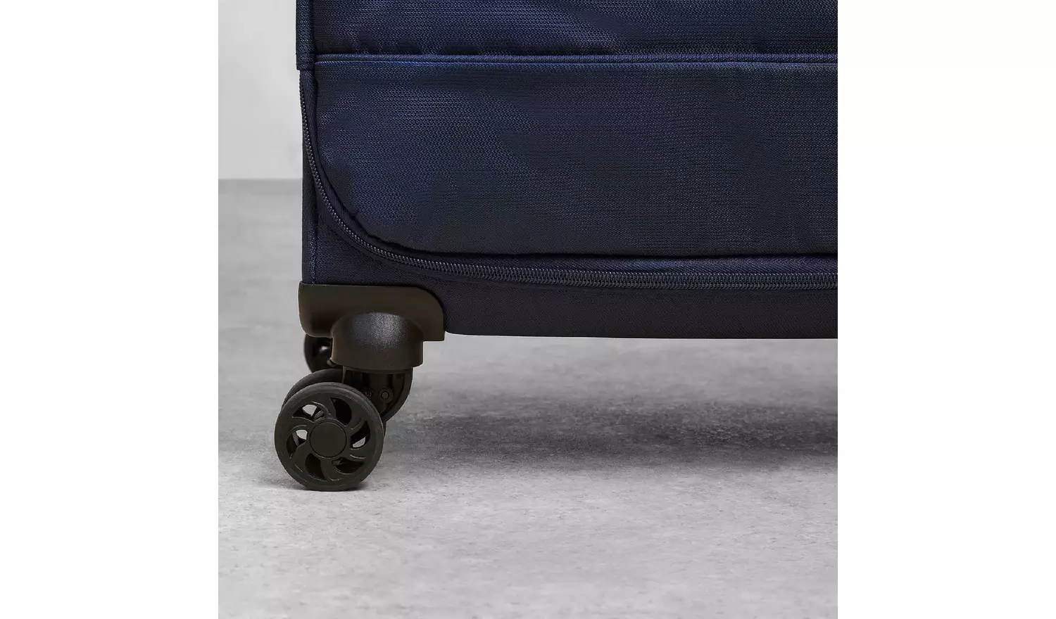 Rock 8 Wheel Soft Suitcase - Small, Navy