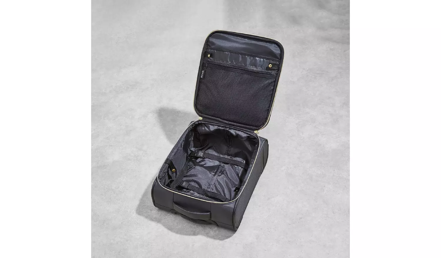 Rock 2 Wheel Soft Suitcase - Small, Black