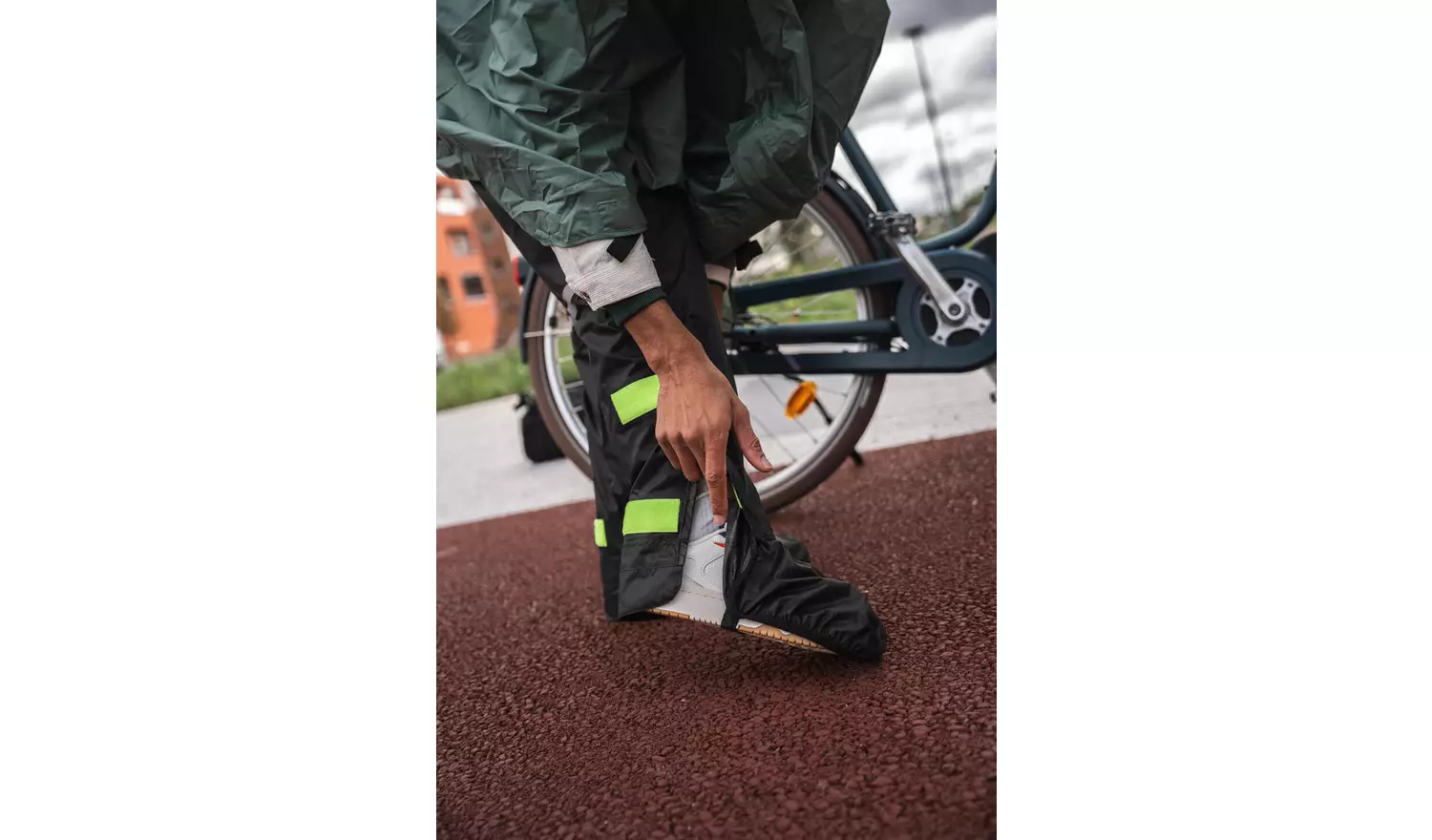 Decathlon Cycling Waterproof Overtrousers & Shoe Covers S