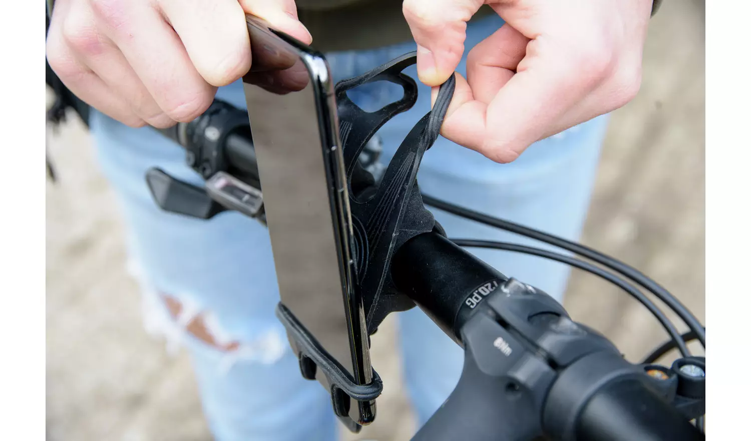 Rolson Super Stretchy Bike Phone Holder