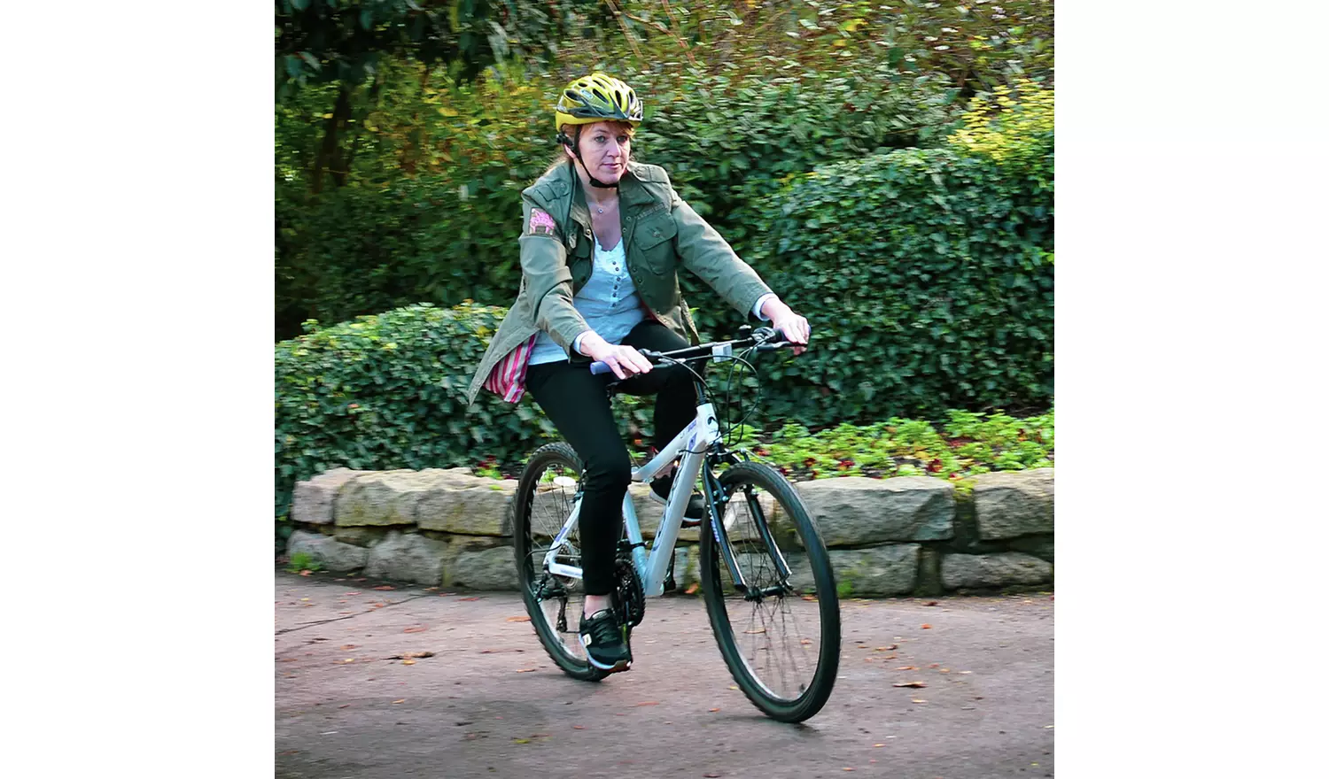 Cross LXT300 26 inch Wheel Size Womens Mountain Bike