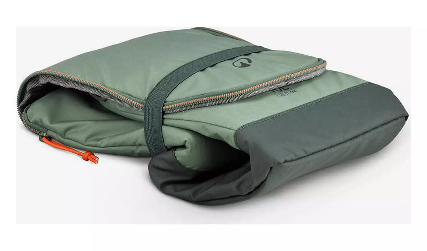 Decathlon 100 Isothermal & Compact Cooler Box 10L - Green