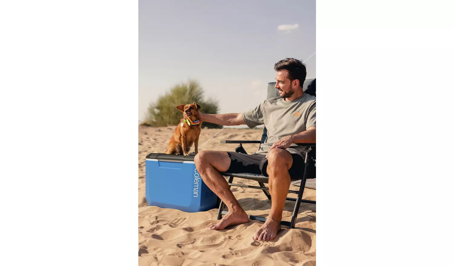 Coleman 60QT Blue Performance Cool Box On Wheels - 56 Litres