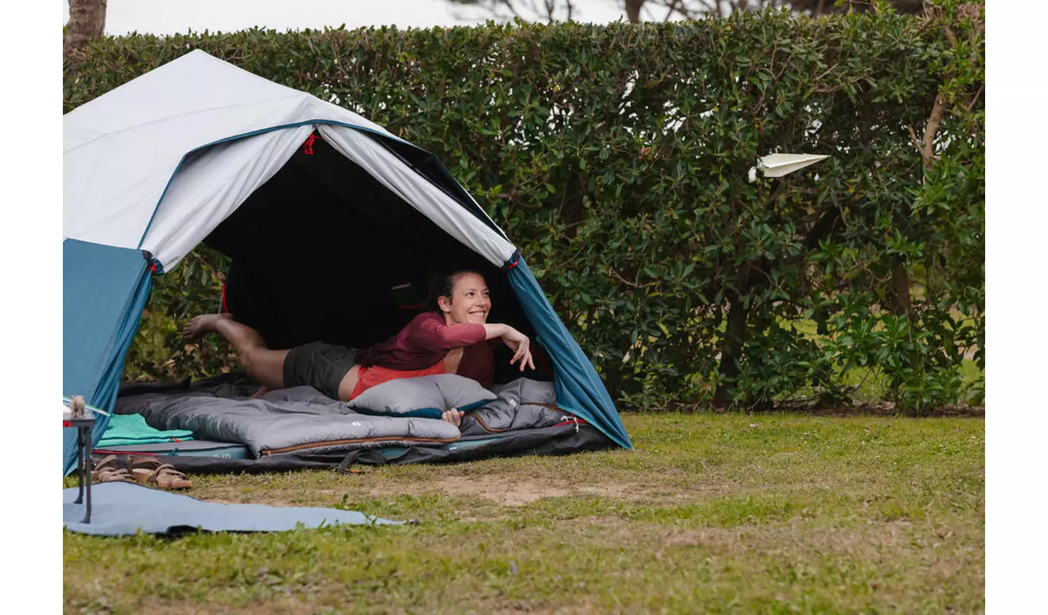 Decathlon 3 Person Camping Tent 2 Seconds Easy