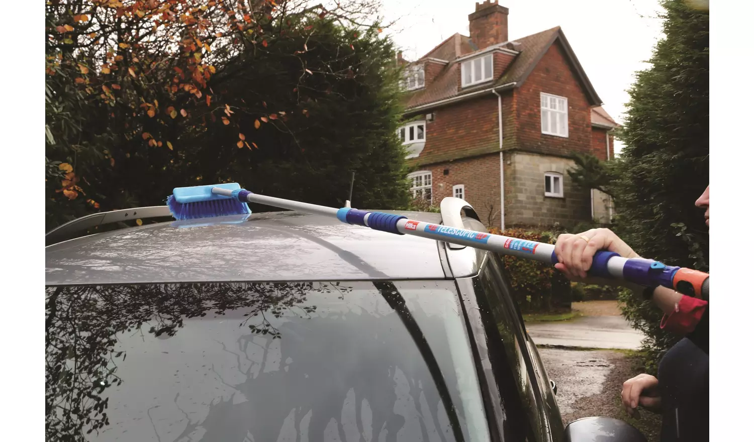 Hilka 3m Extendable Car Wash Brush