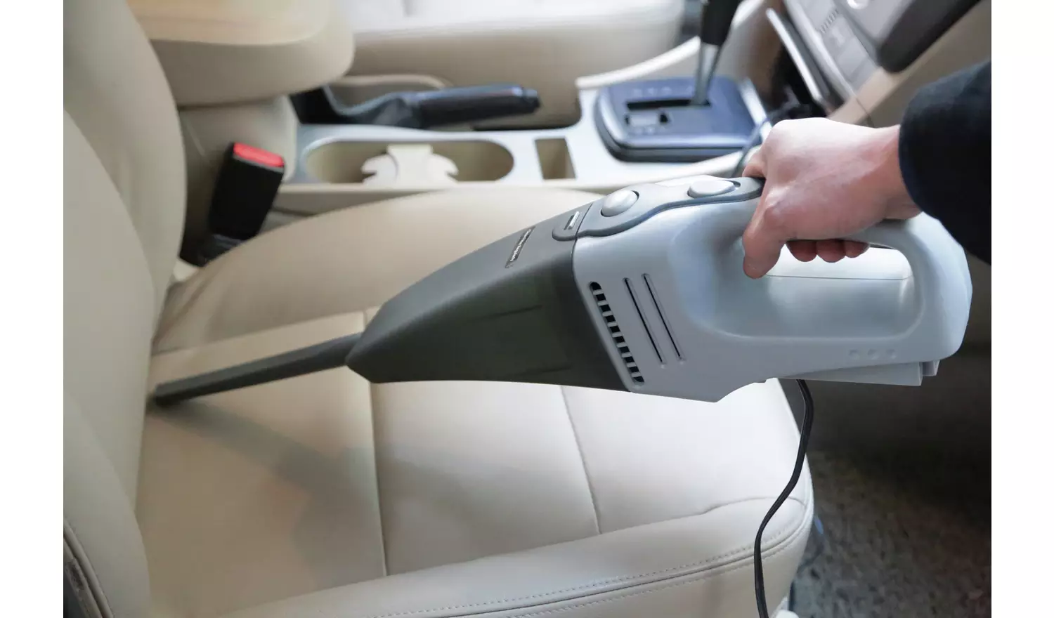 Hilka 12V Corded Wet and Dry Car Vacuum Cleaner (2.8M)