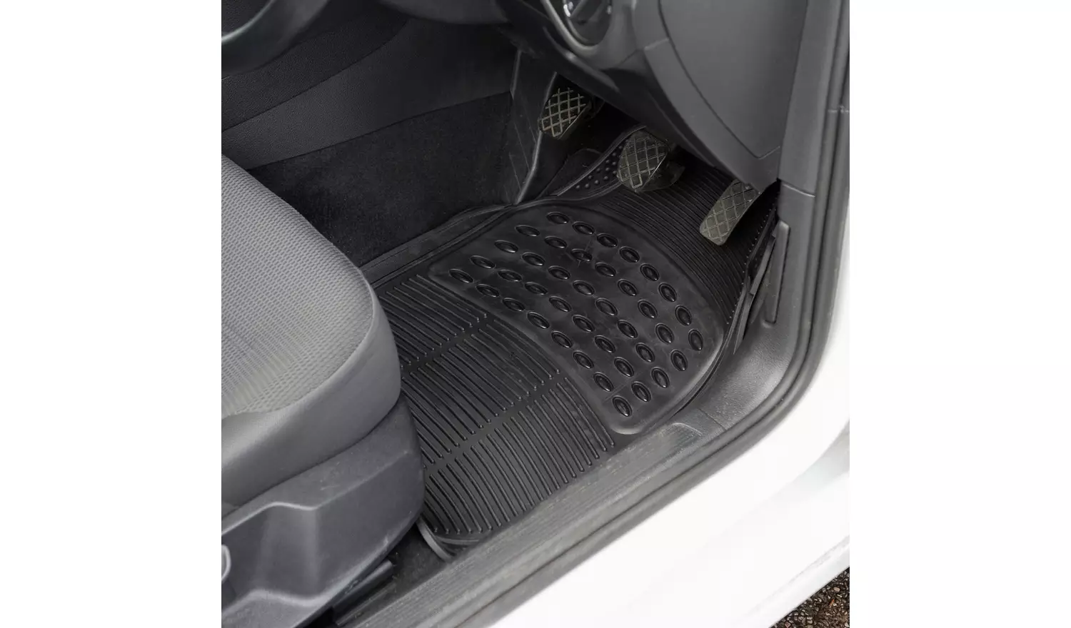 Streetwize 4-Piece Heavy-Duty & Trimmable Rubber Car Mat Set