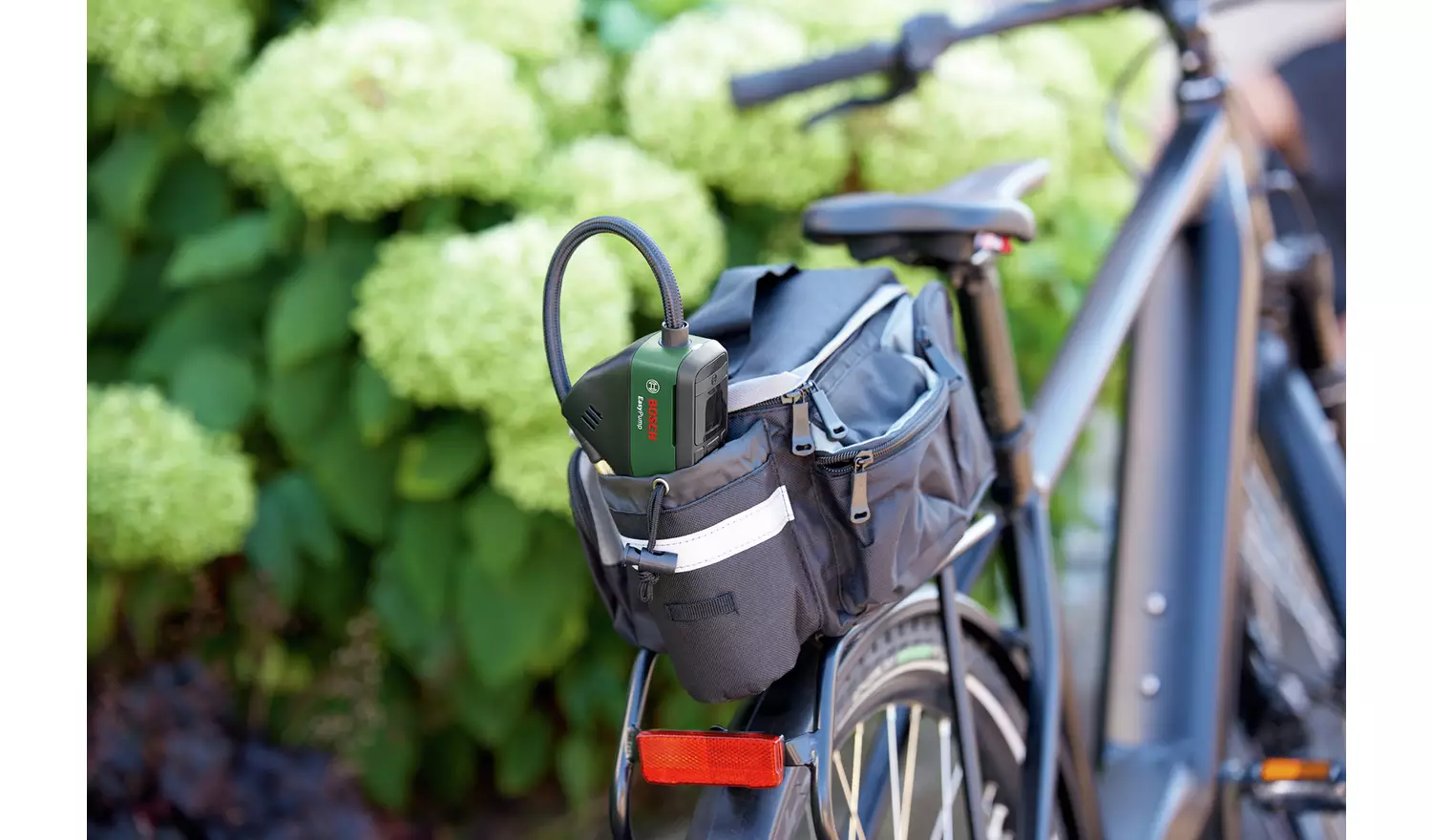 Bosch EasyPump Cordless Air Pump