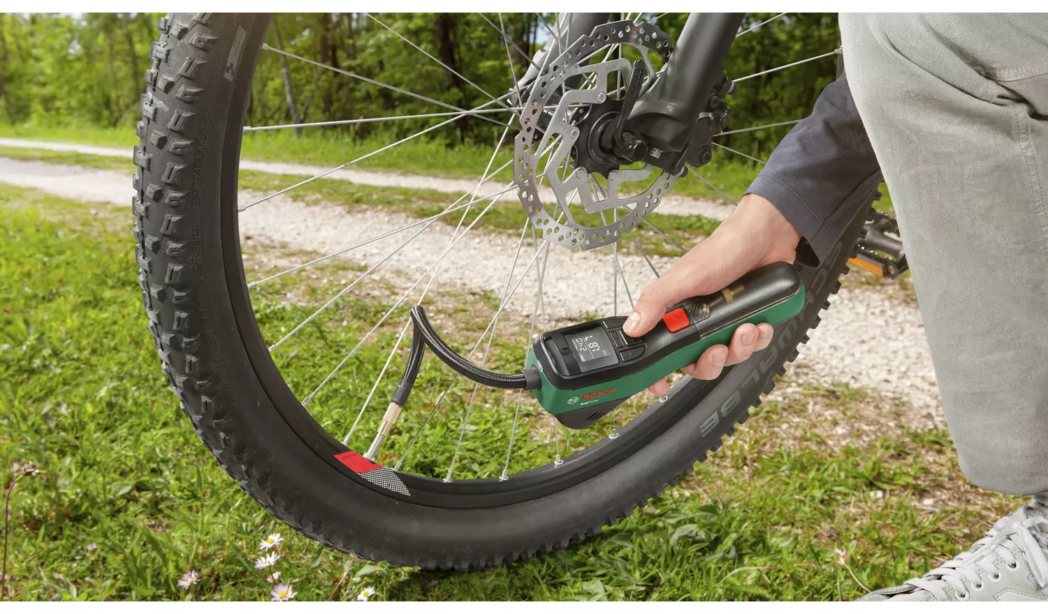 Bosch EasyPump Cordless Air Pump