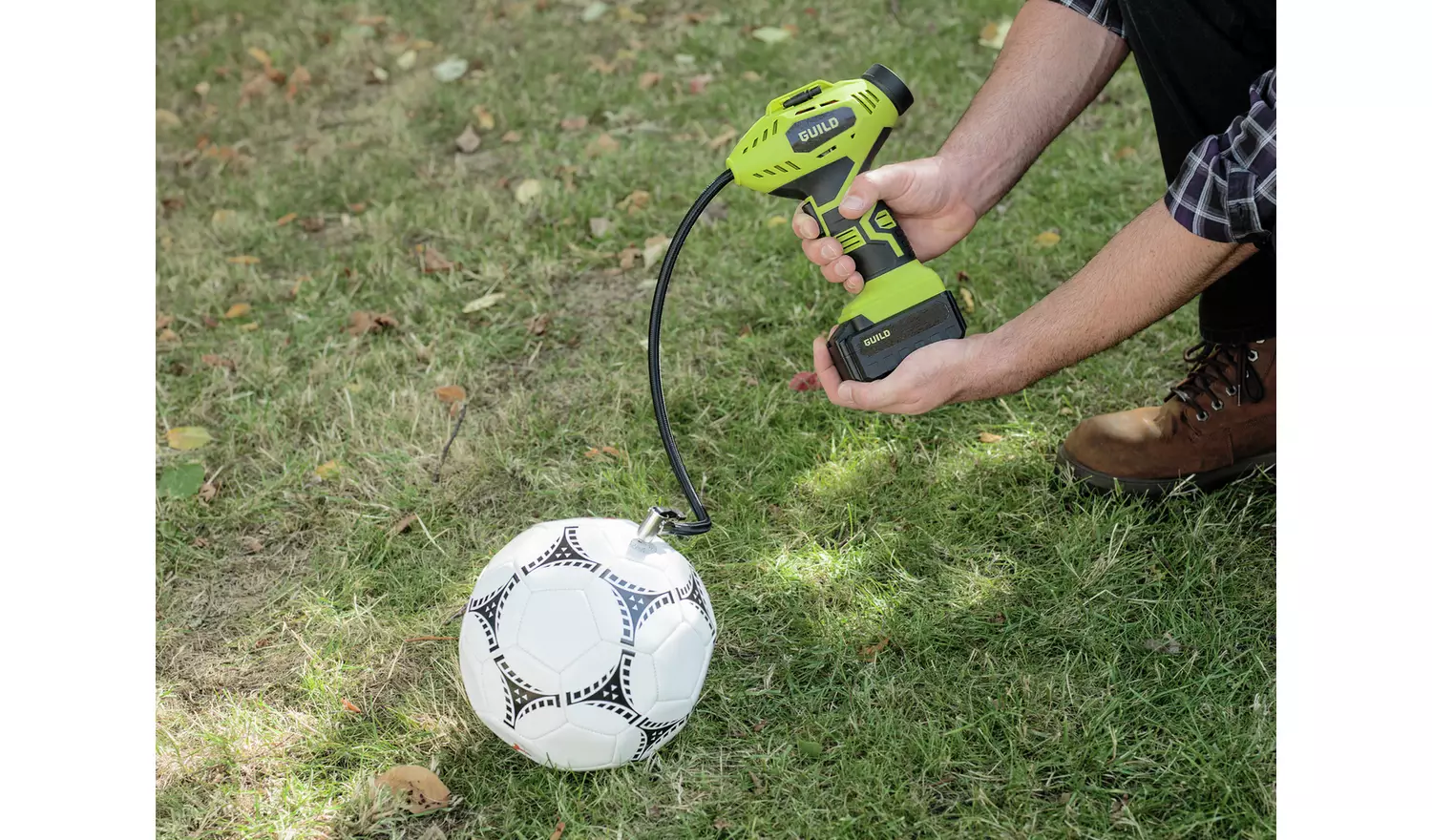Guild Cordless Tyre Inflator with Accessories - 12V