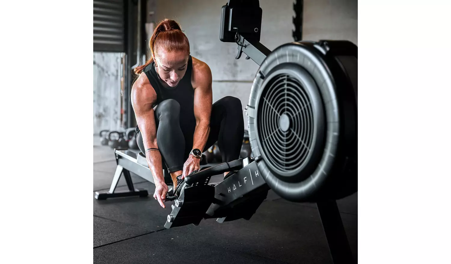 Half Human Air Manual Rowing Machine