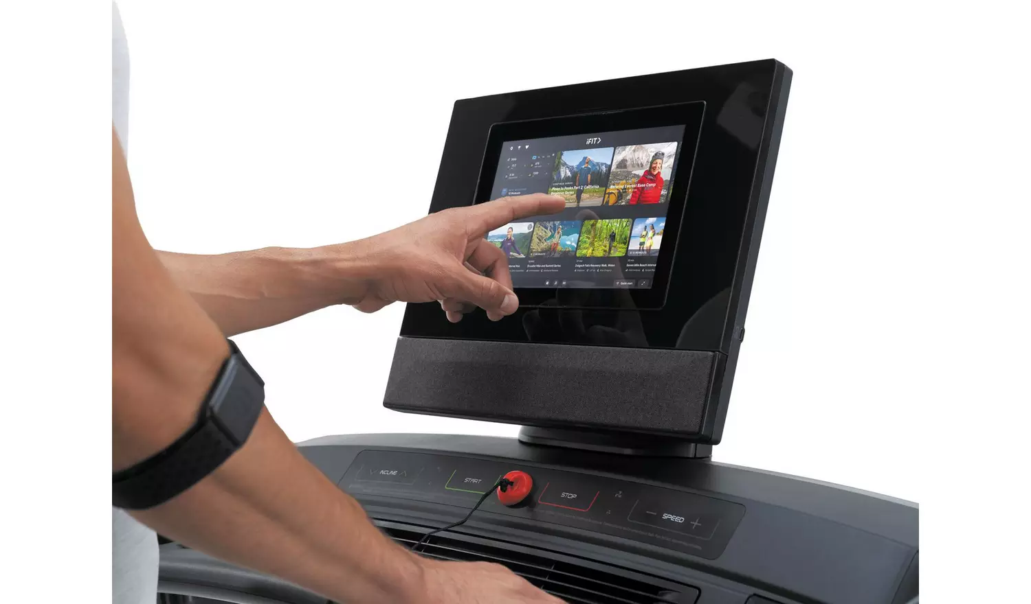 Nordic Track Commercial 1250 Folding Treadmill with Incline