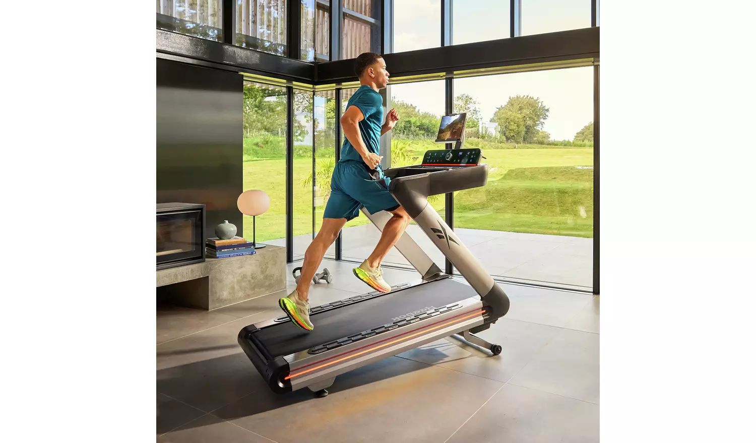 Reebok Z-Tech DC Treadmill with Connected Fitness