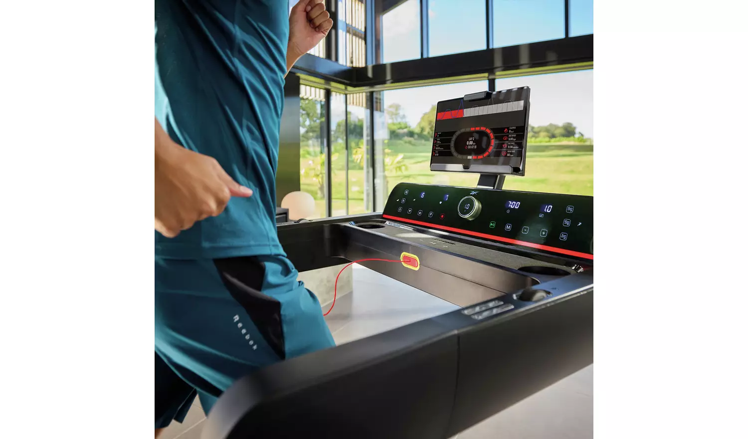 Reebok Z-Tech DC Treadmill with Connected Fitness