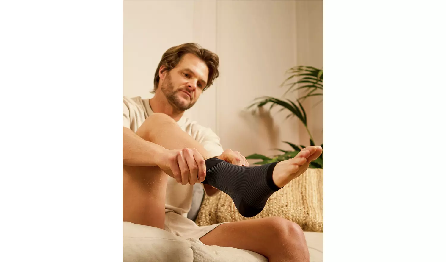 Neo G Airflow Ankle Support - Medium
