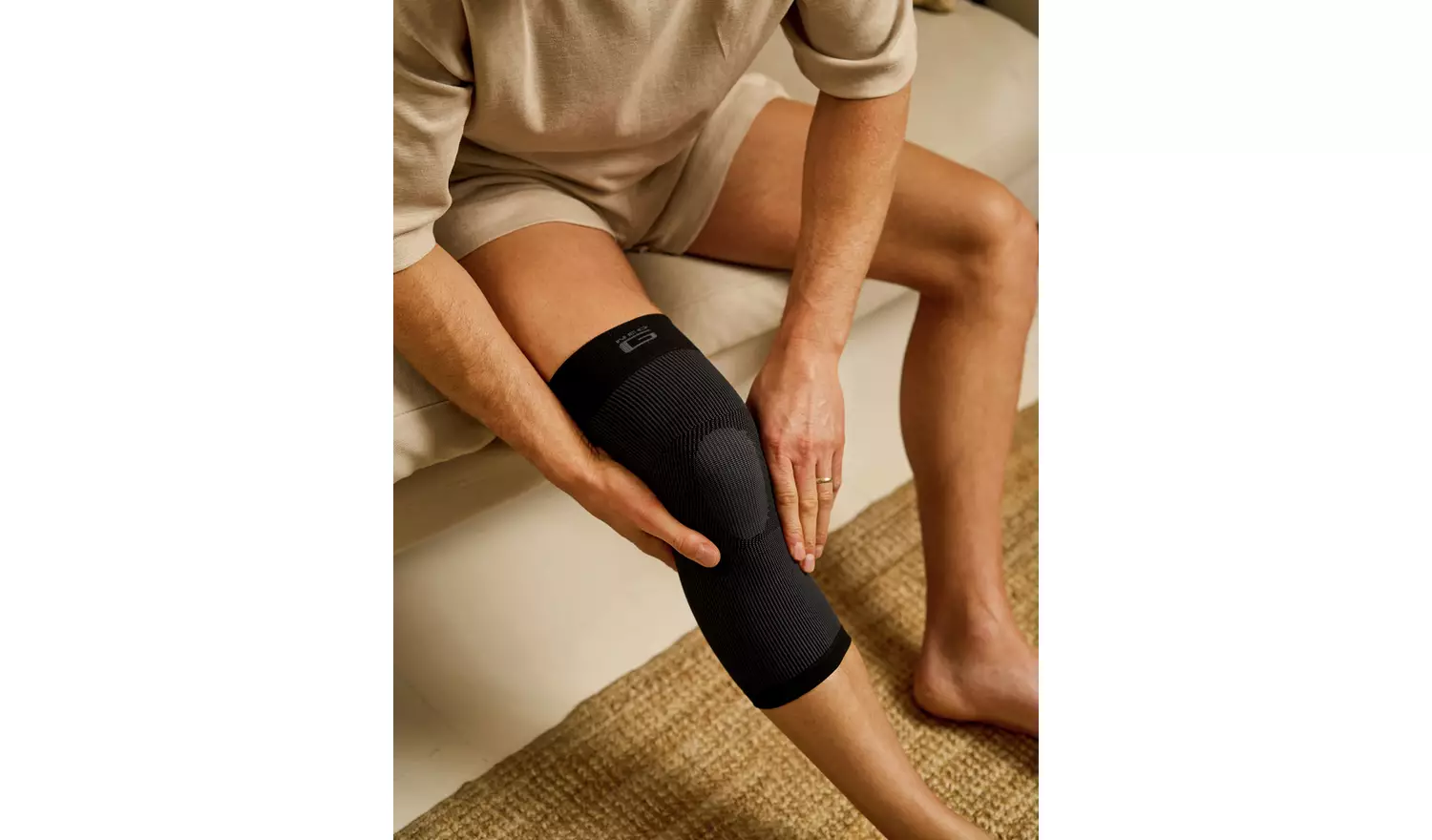 Neo G Airflow Knee Support - Small