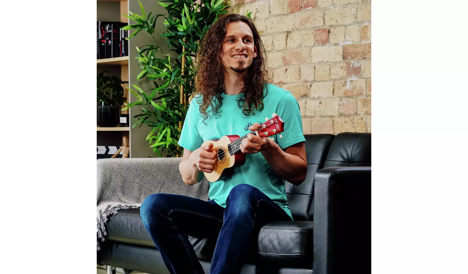 3rd Avenue Soprano Ukulele 21-Inch Beginner Pack - Natural