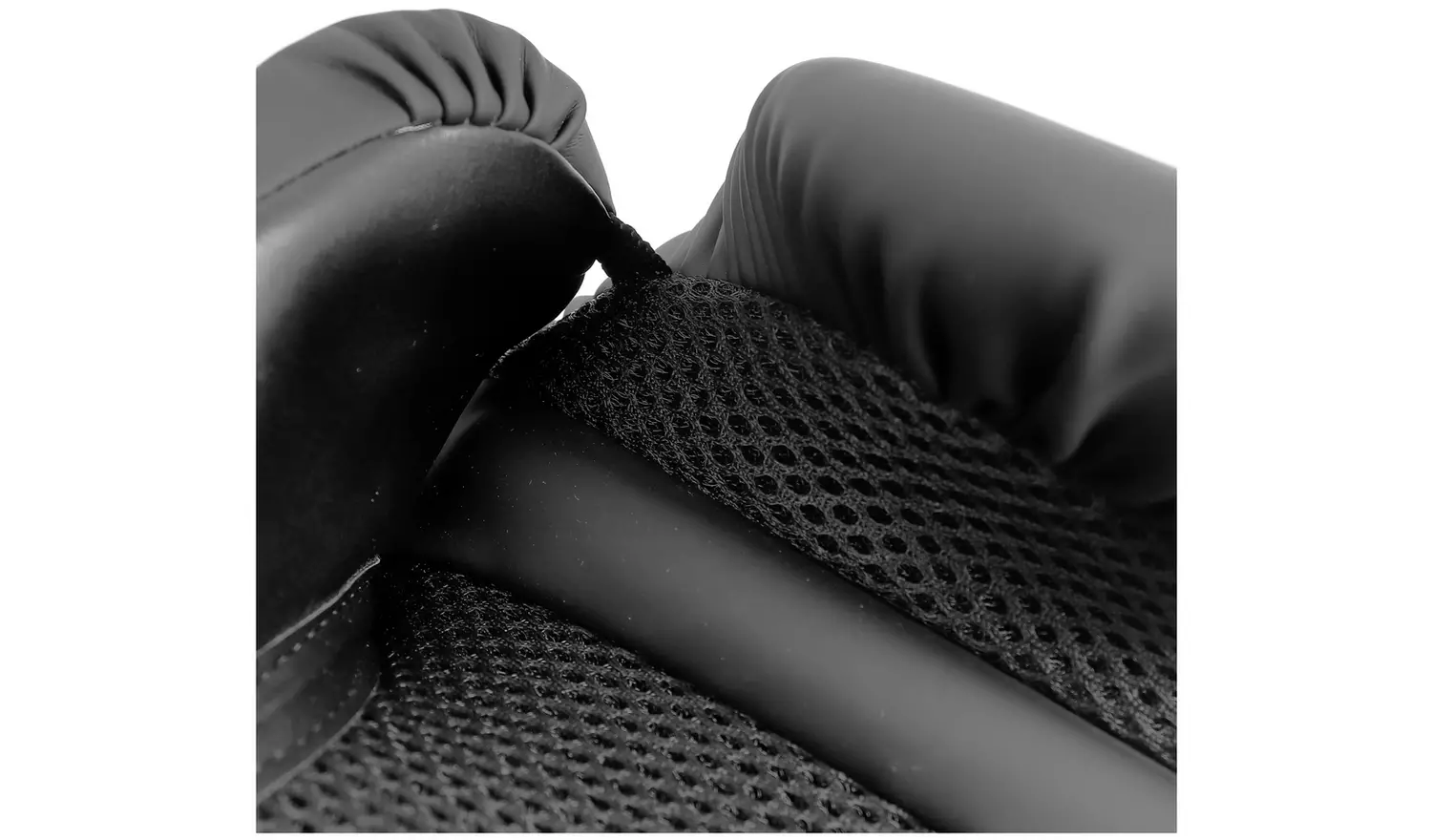 Pro Power 140Z Boxing Gloves - Black