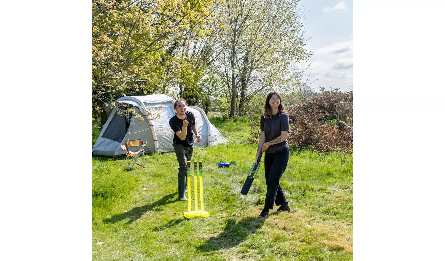 Decathlon Ultralight Plastic Cricket Set