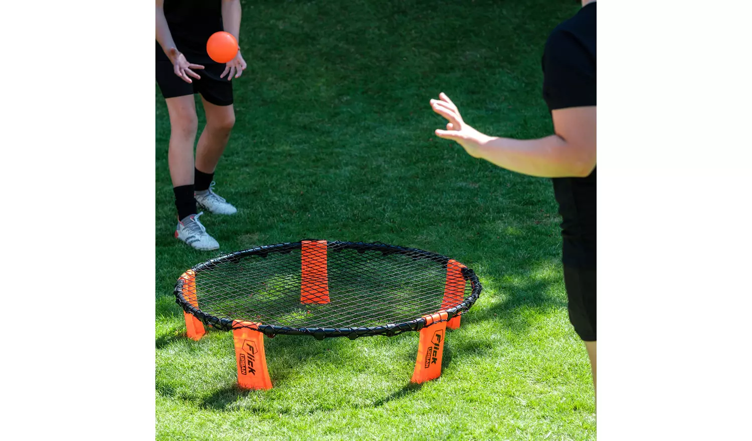 Football Flick Urban Spiralball