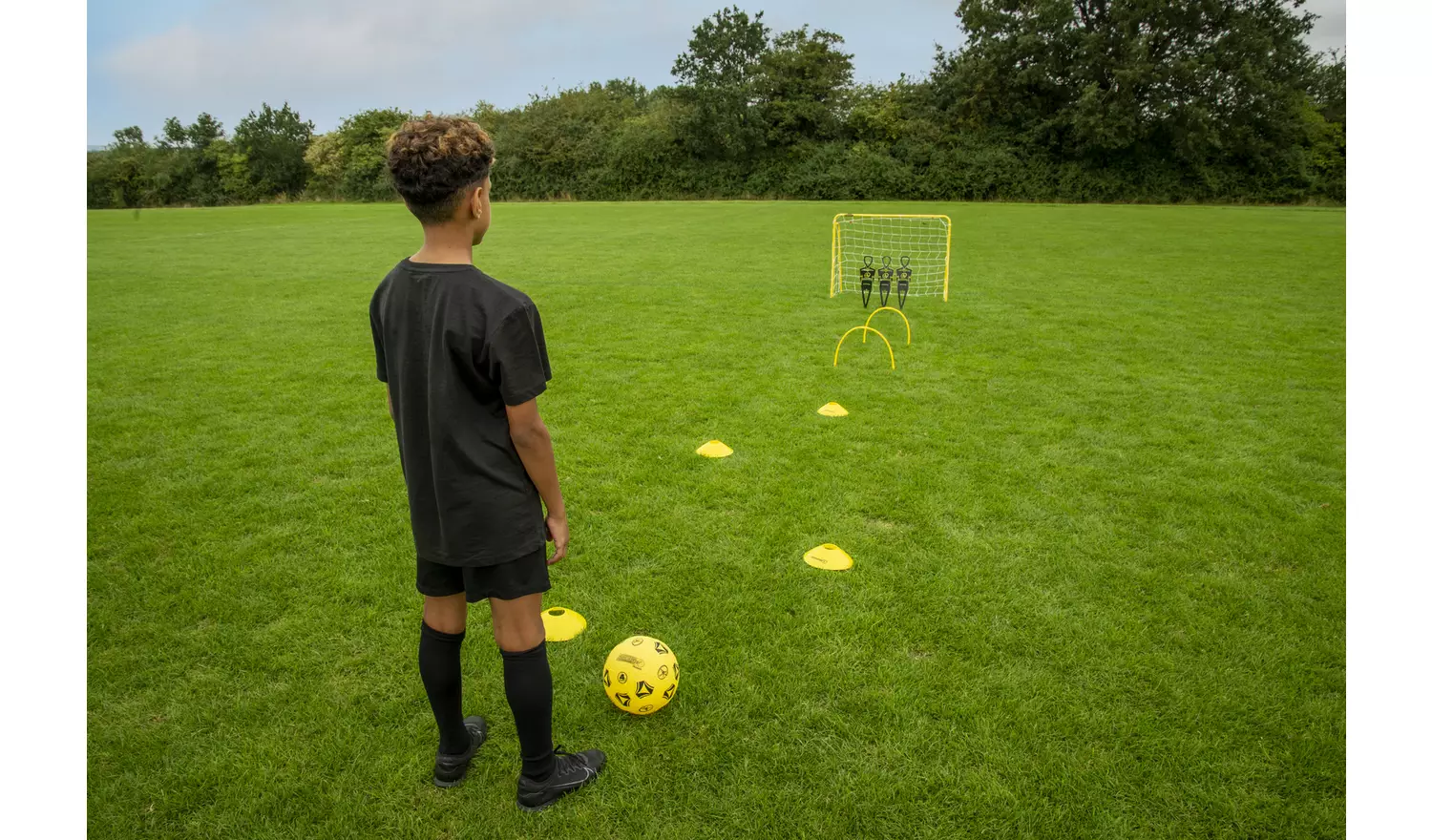 Kickmaster Ultimate Football Challenge Set