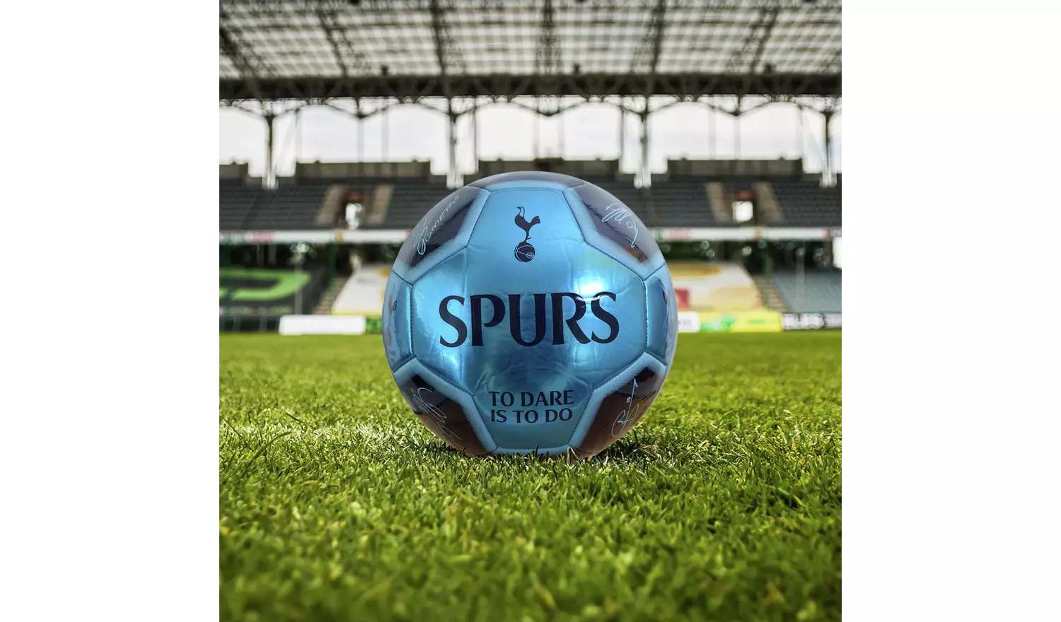 Tottenham Hotspur FC Size 5 Signature Football