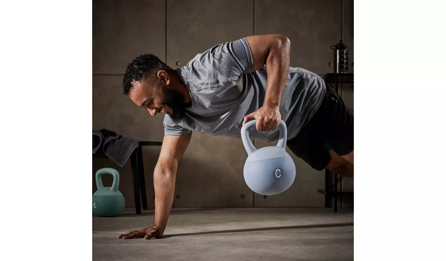 Pro Fitness 8kg Soft Kettlebell