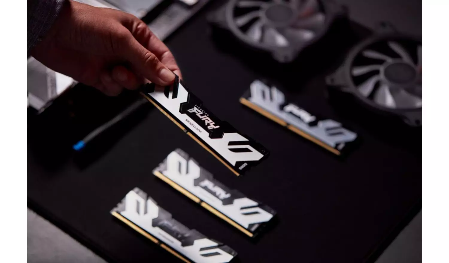 Kingston FURY Renegade 32GB DDR5 Memory - Black & Silver