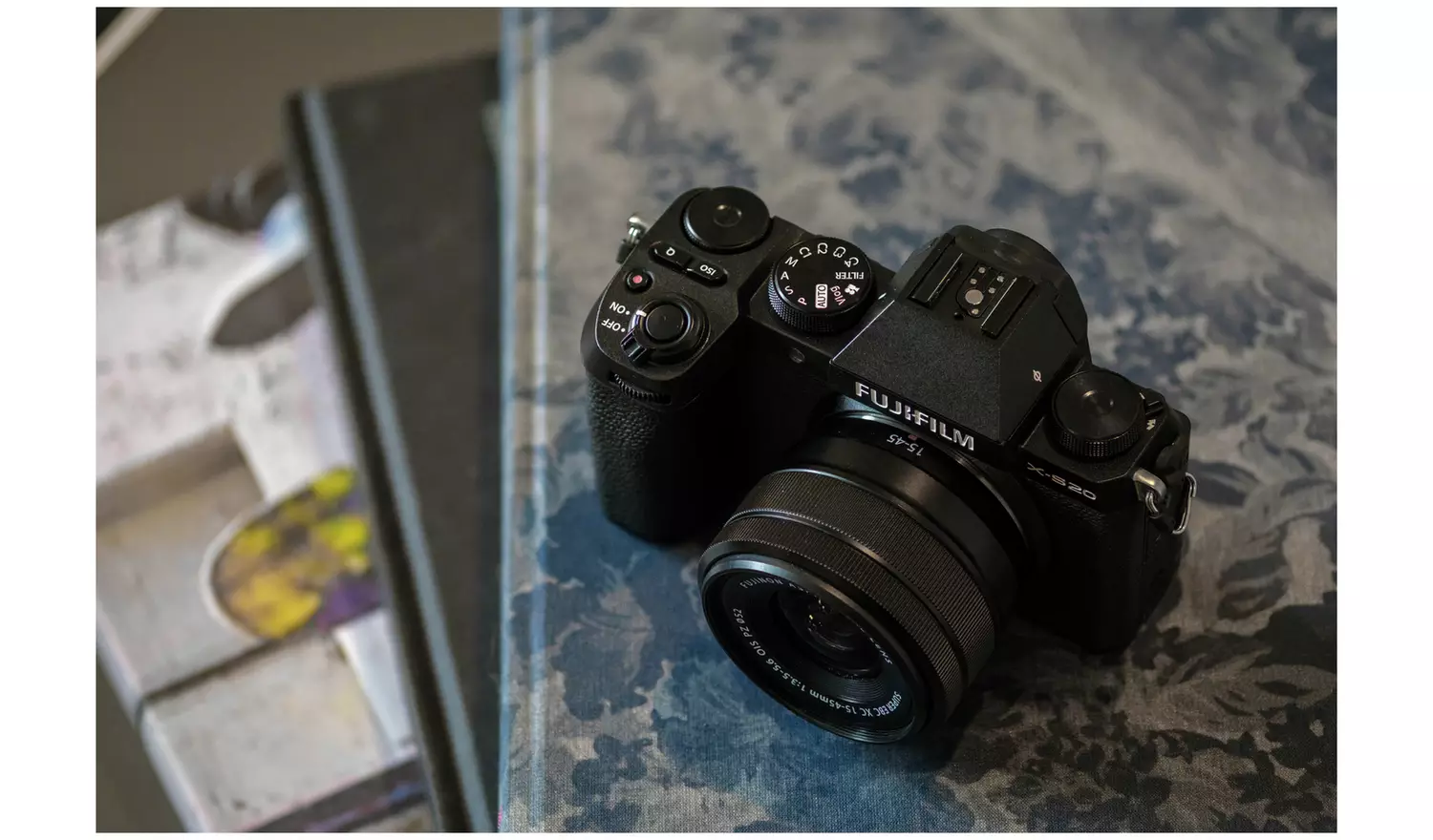 Fujifilm X-S20 Mirrorless Camera with 15-45mm Lens - Black