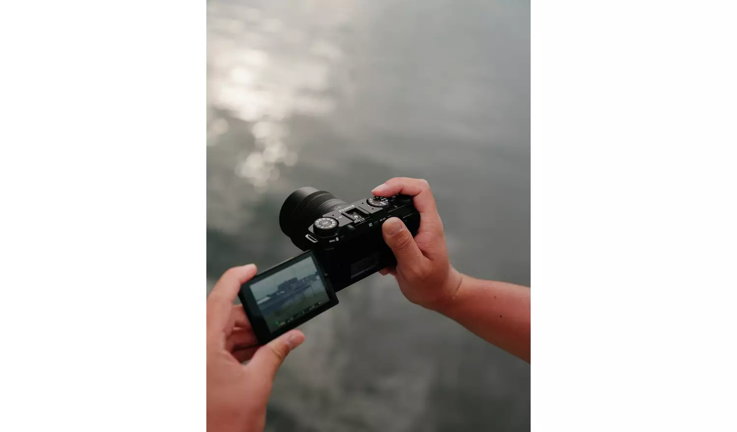 FujiFilm X-M5 XC15 45MM Mirrorless Camera with Lens - Black