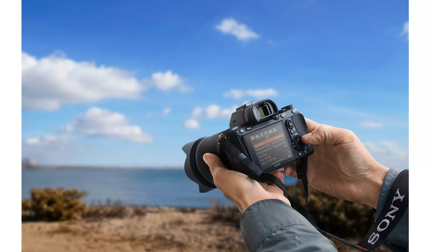 Sony ILCE7M3B.CEC Alpha 7 III Mirrorless Camera