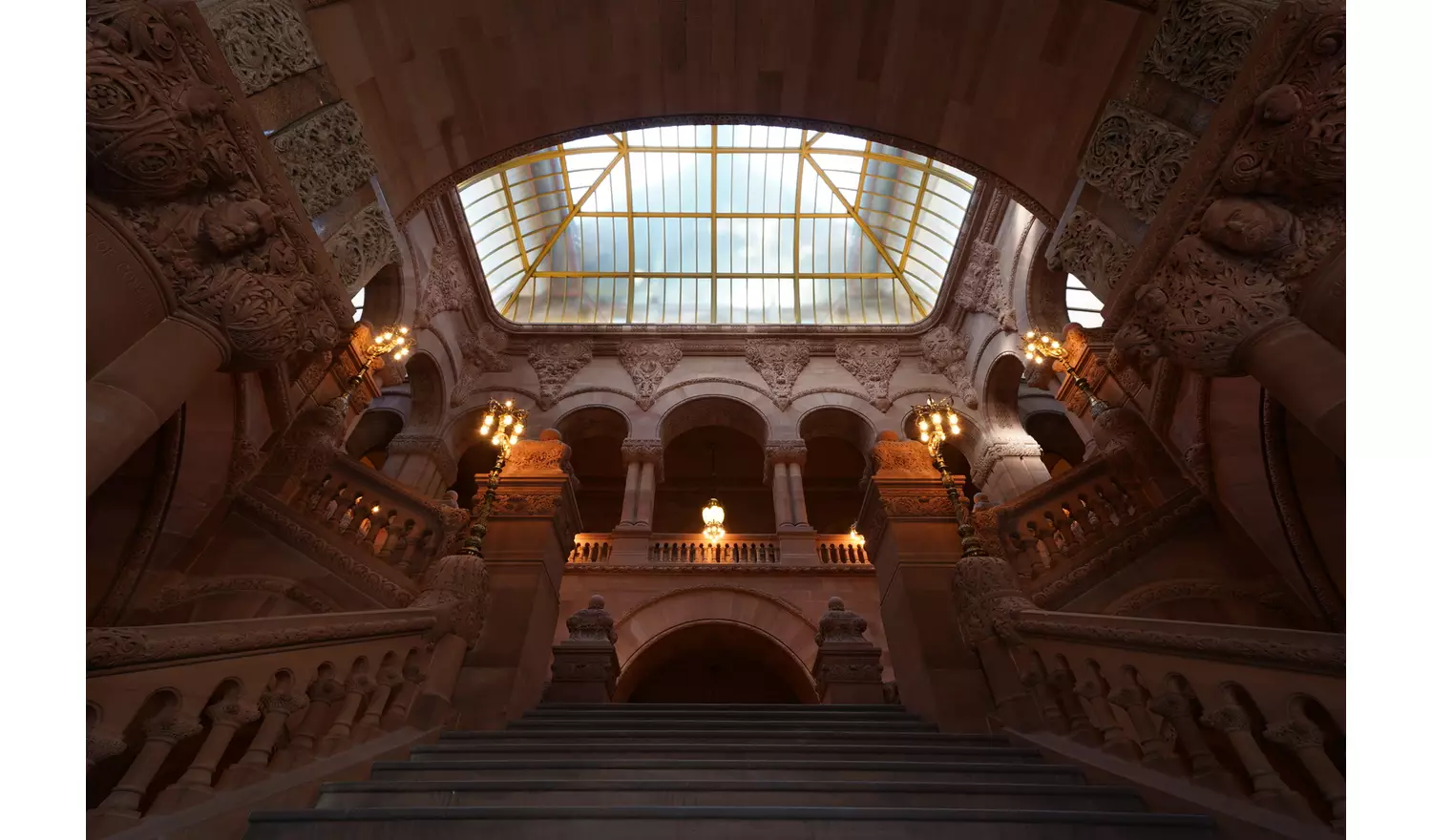 Sony ILCE7M3B.CEC Alpha 7 III Mirrorless Camera