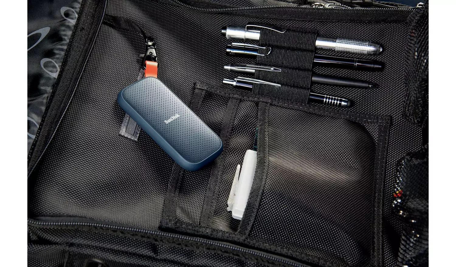 SanDisk V2 1TB Portable SSD