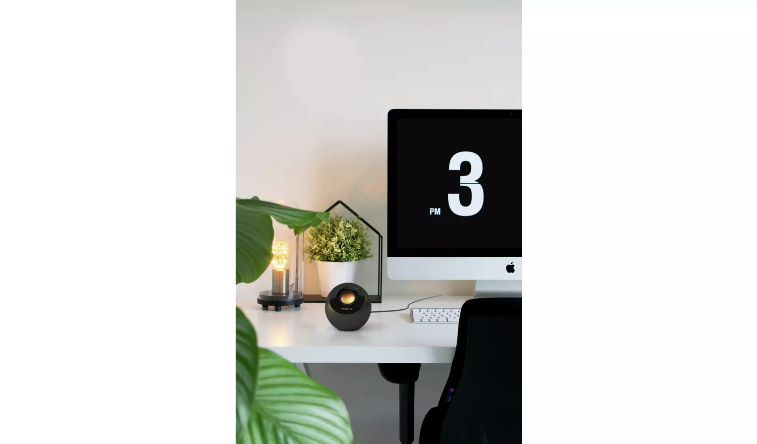 Creative Pebble v1 Modern 2.0 USB Desktop Speakers