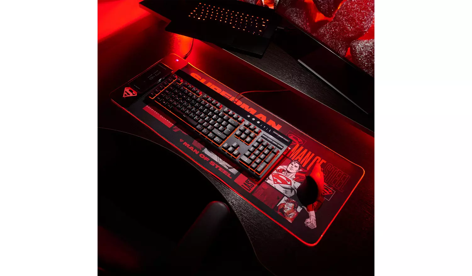 Superman Wireless Charging RGB Gaming Mat