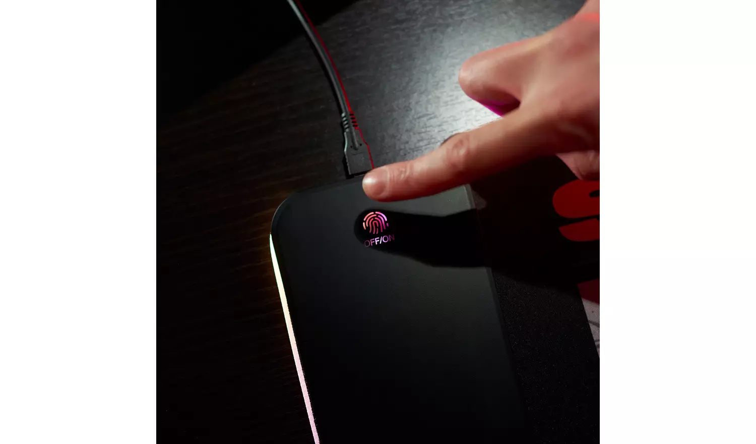 Superman Wireless Charging RGB Gaming Mat