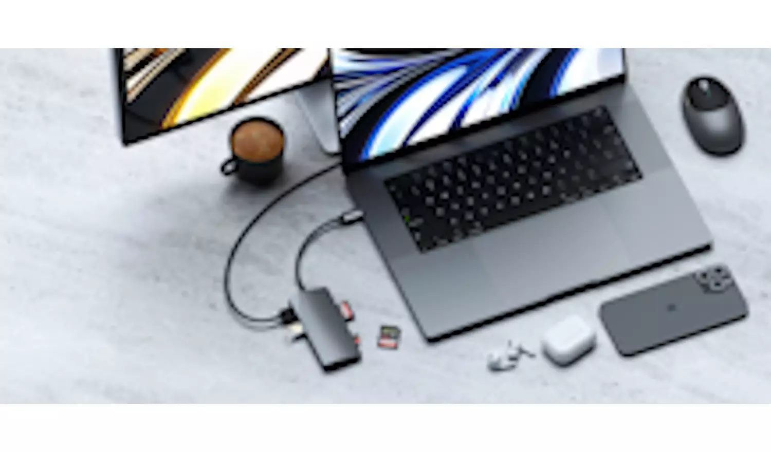 SATECHI 4K V2 8 Port USB Hub