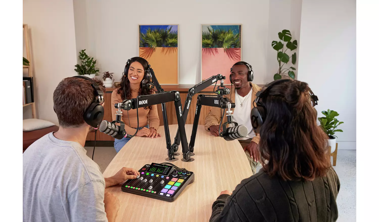 Rode RodeCaster Pro II Integrated Audio Production Studio