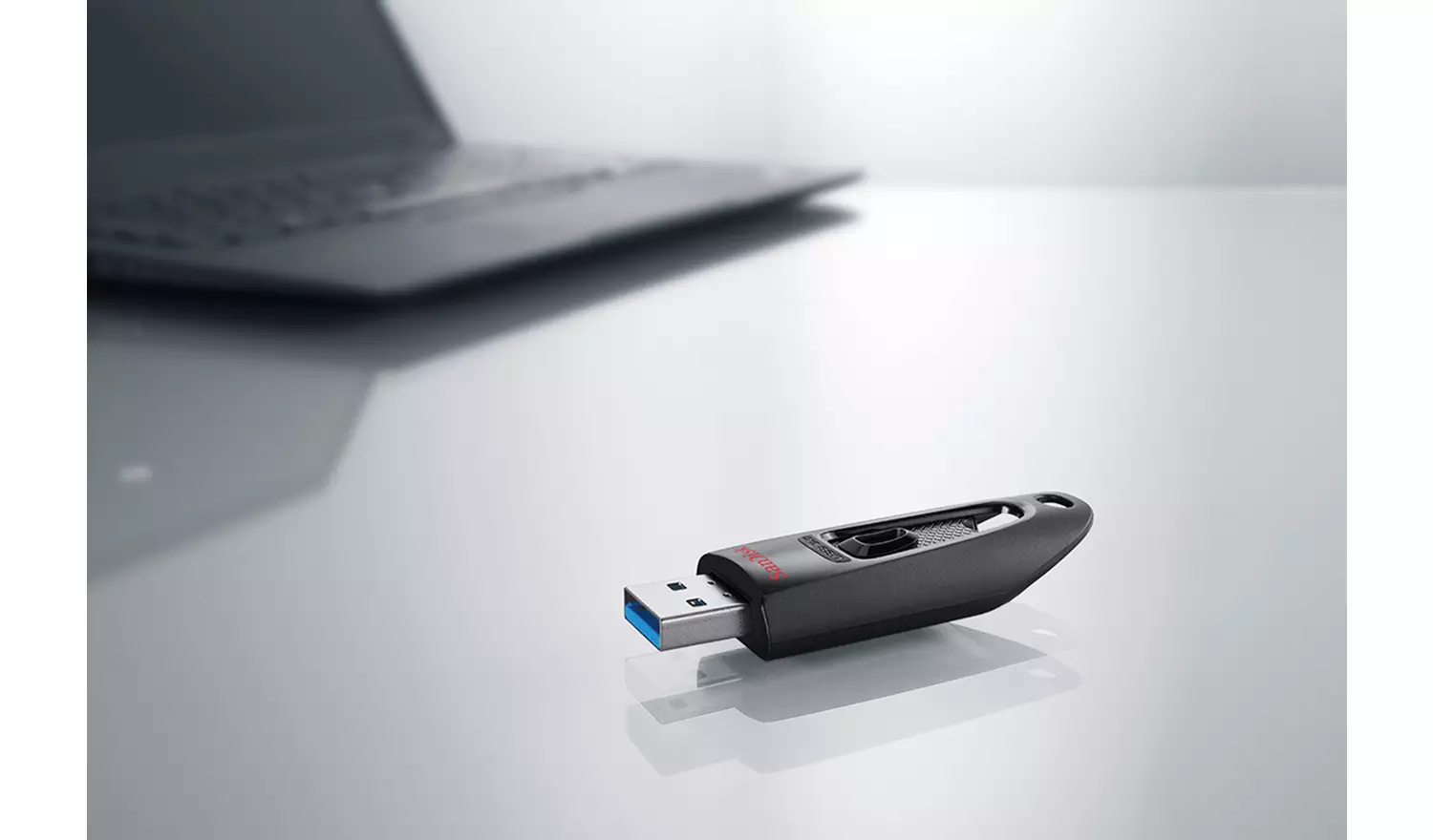 SanDisk Ultra 100 MB/s USB 3.0 Flash Drive - 32GB