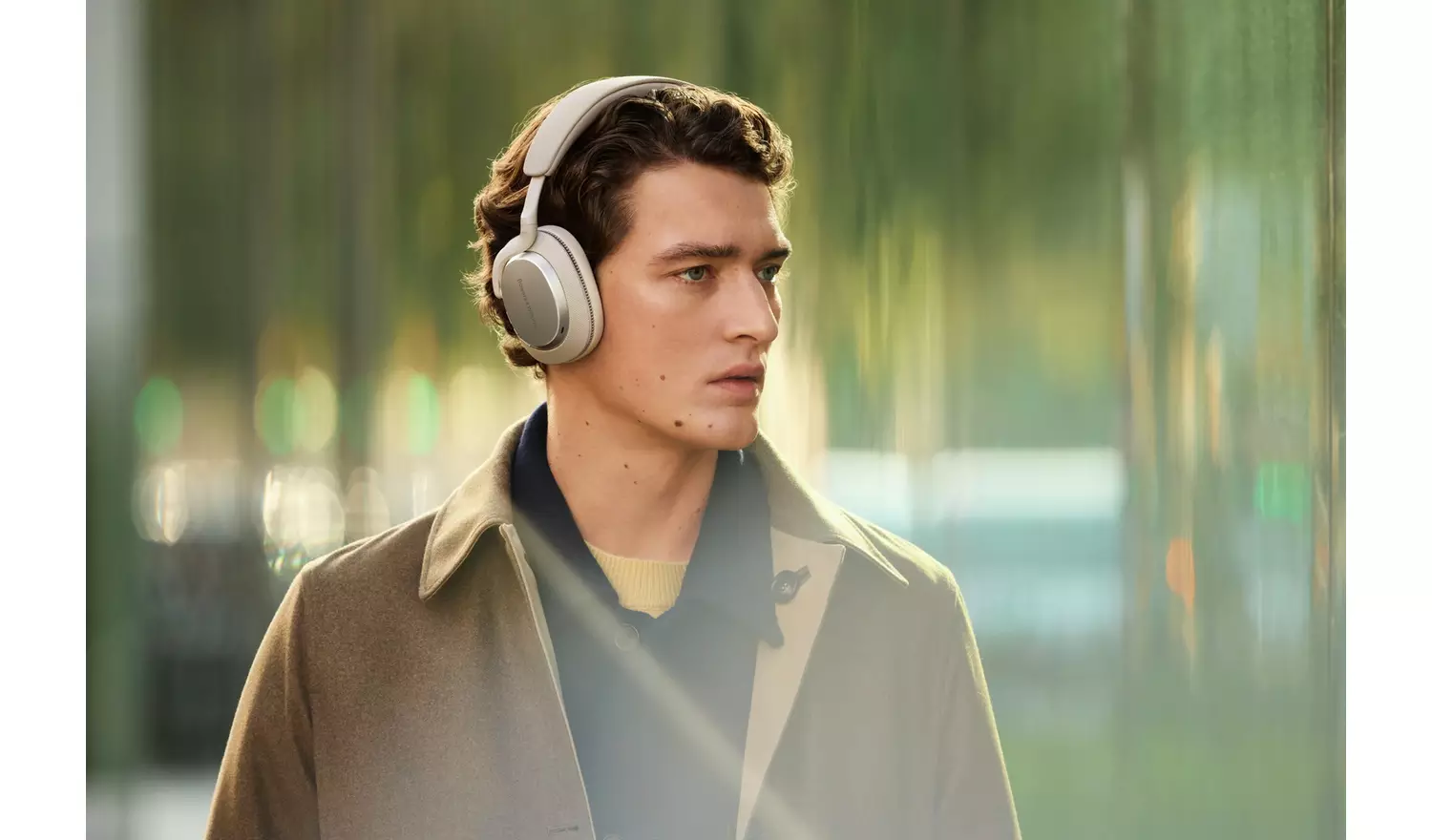 Bowers & Wilkins Px7 S3 Over-Ear Wireless Headphones – White