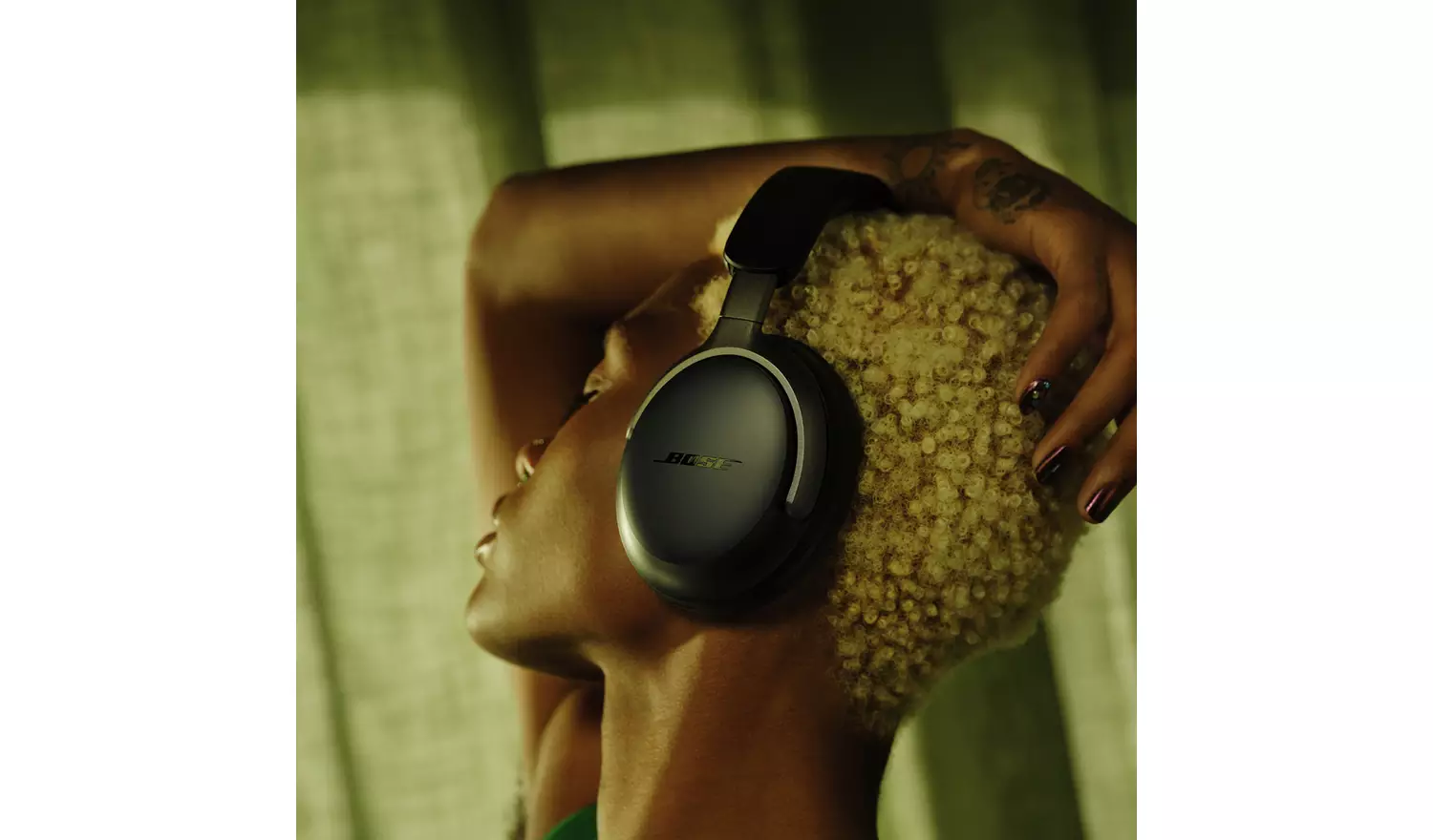 Bose QuietComfort Ultra Over-Ear Wireless Headphones - Black