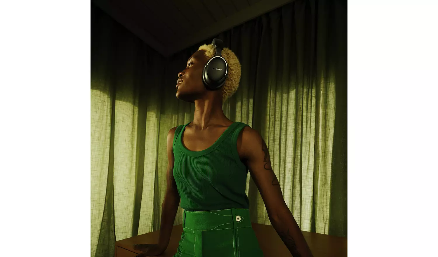 Bose QuietComfort Ultra Over-Ear Wireless Headphones - Black