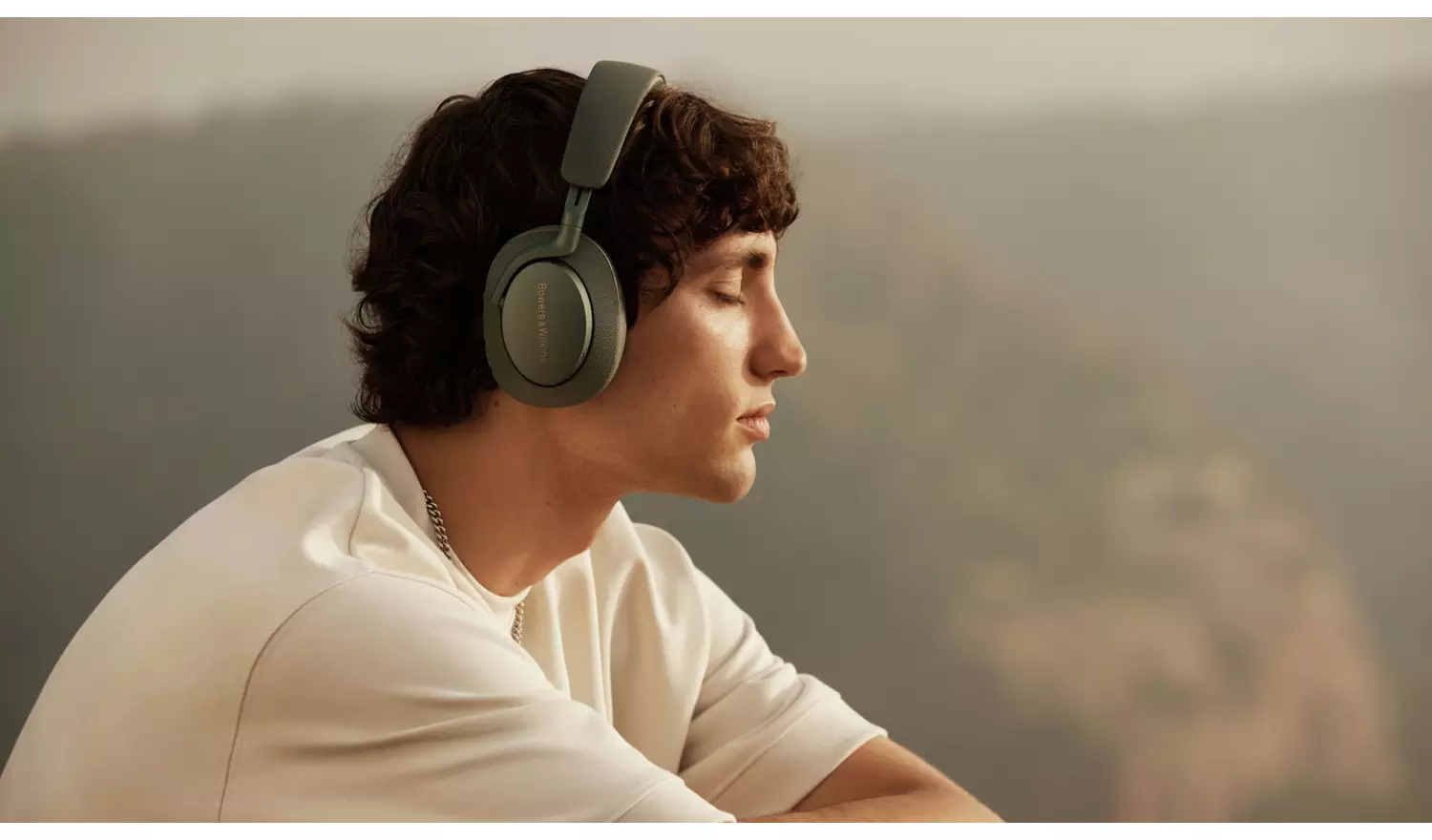 Bowers & Wilkins Px7 S2e Wireless Headphones - Forest Green