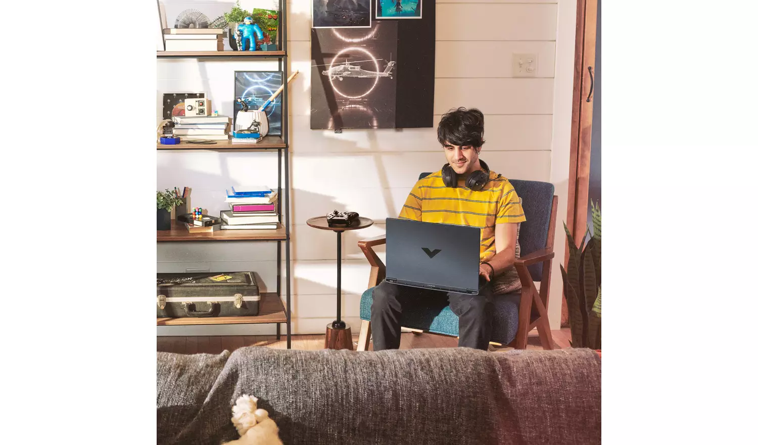 HP Victus 15.6in i5 16GB 512GB RTX3050 Gaming Laptop Bundle