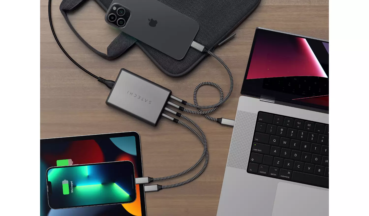 SATECHI 165W Type C PD Wall Charger - Black & Silver