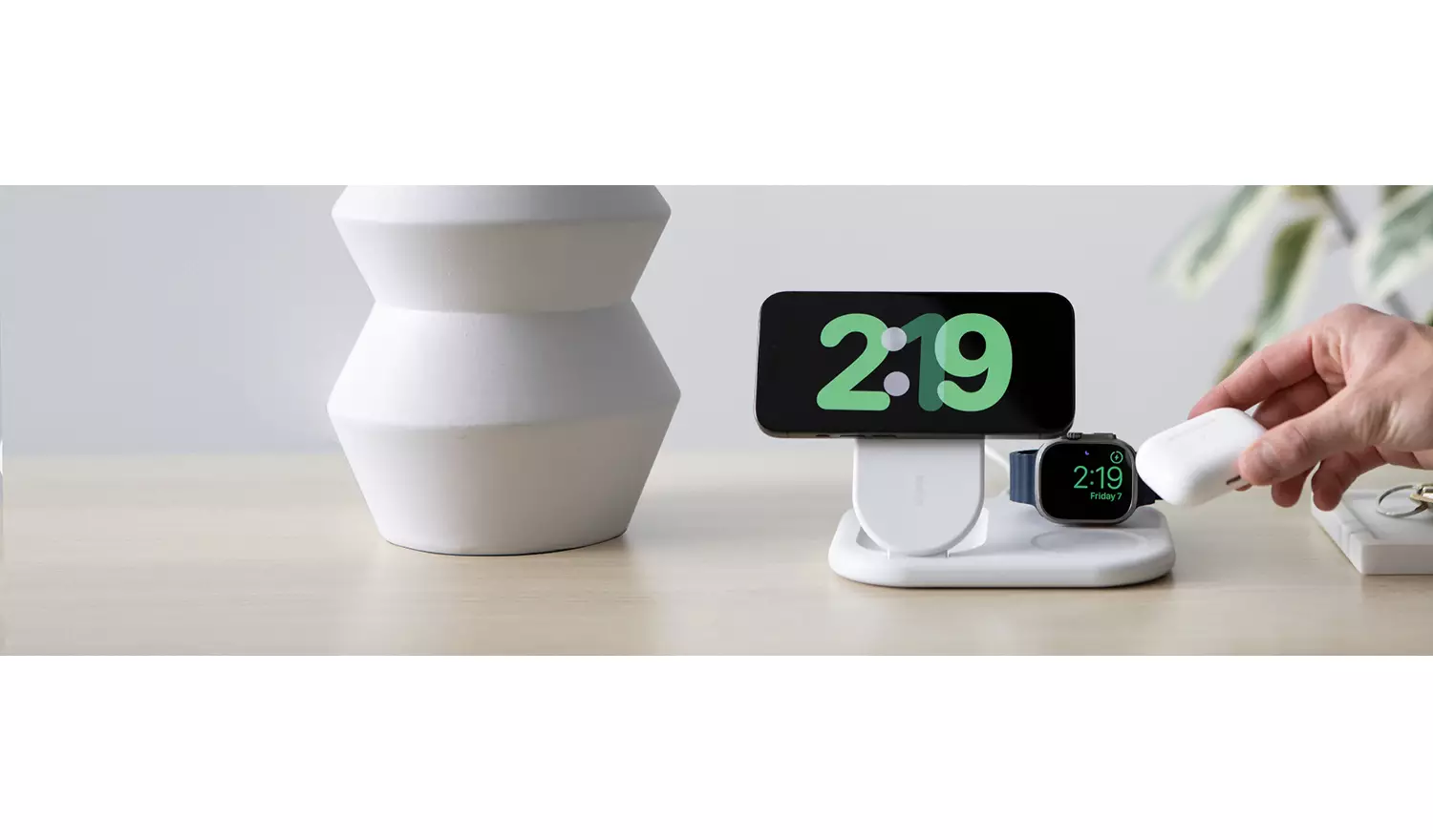 Belkin 3 in 1 MagSafe Compatible Wireless Charger Qi2- White